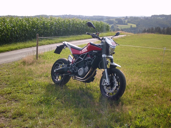 05.08.15 ausknistern in Hecke-Linden.JPG