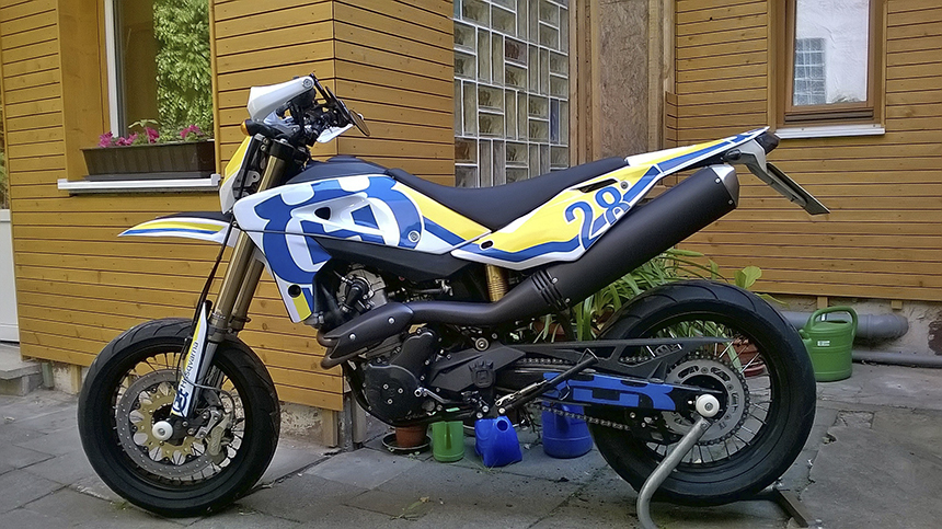 Dekor seite links.jpg