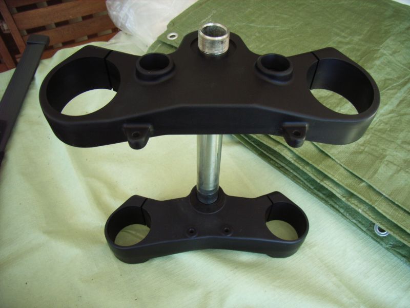 Gabelbrücken komplett von vorn - oben