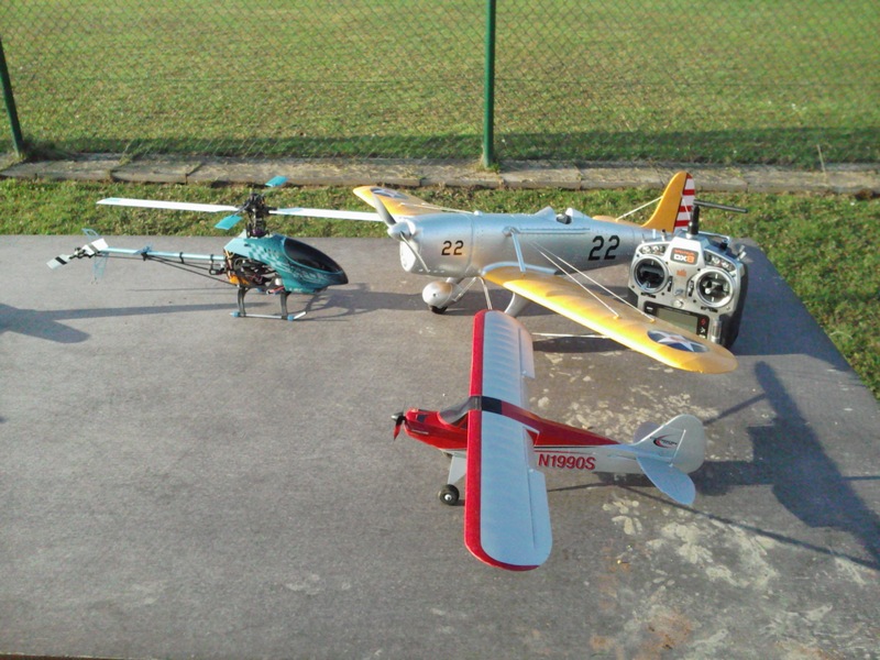 Hangar001.jpg