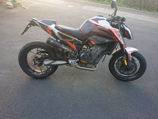 KTM 790 Duke mit Rotobockfelgen.jpg