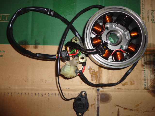 husqvarna te 2004- Zuendung komplett.JPG