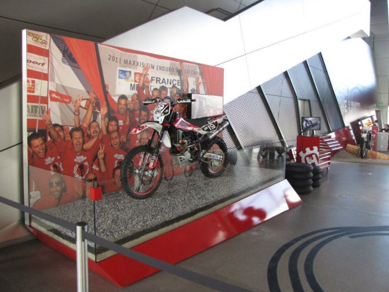 BMW-Welt-3.JPG