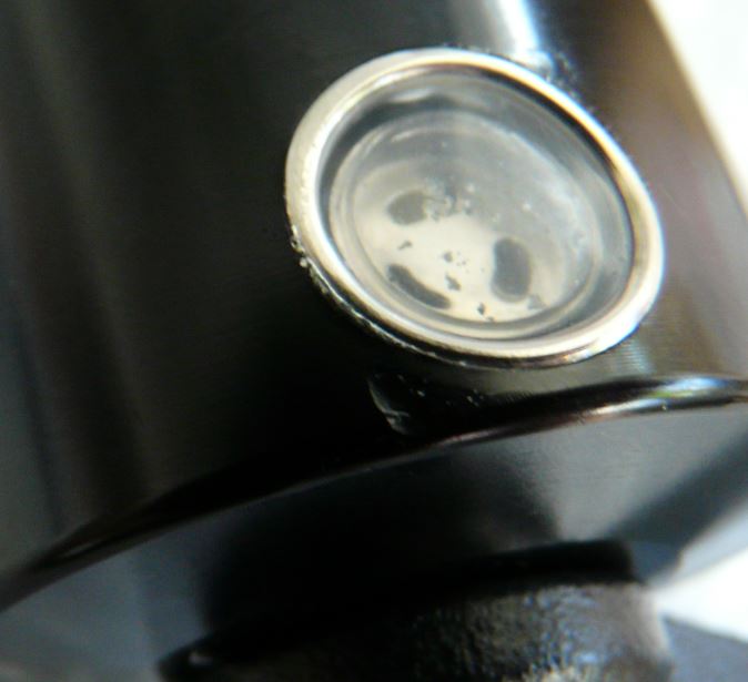 Detailfoto Bremsflüssigkeitsbehälter.JPG