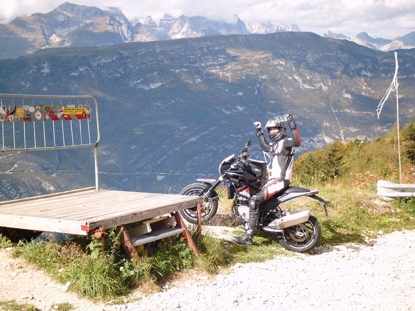 Pässerocken MONTE Bondone.JPG
